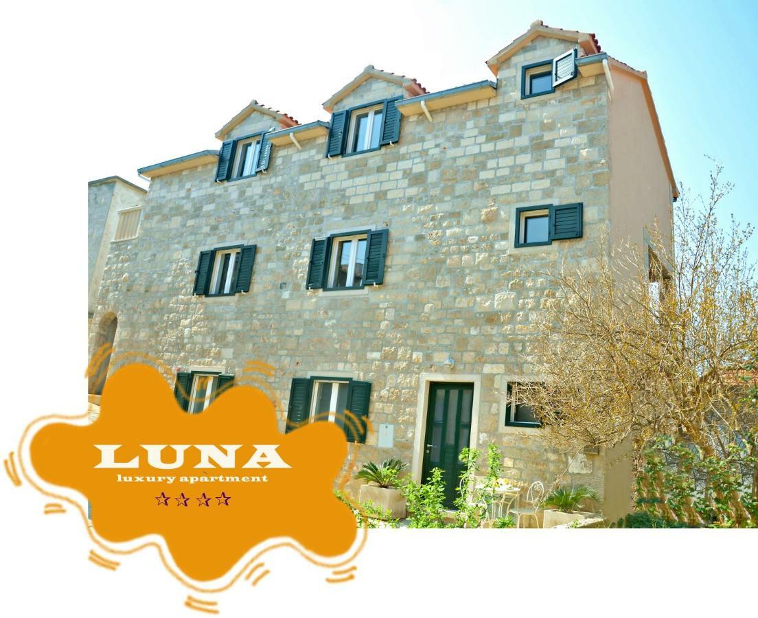 Apartment Luna Postira Exteriér fotografie